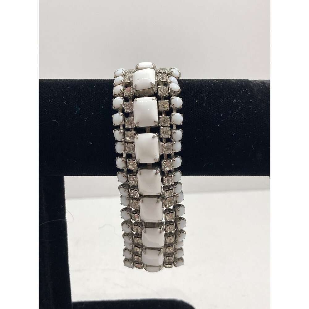 Vintage Milk Glass Rhinestone Bracelet With Silver-Tone Metal & Secure Clasp - Picture 7 of 7
